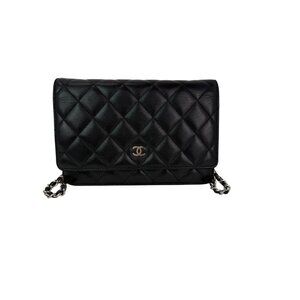 Chanel Black Quilted Smooth Lambskin Wallet on a Chain Clutch Bag